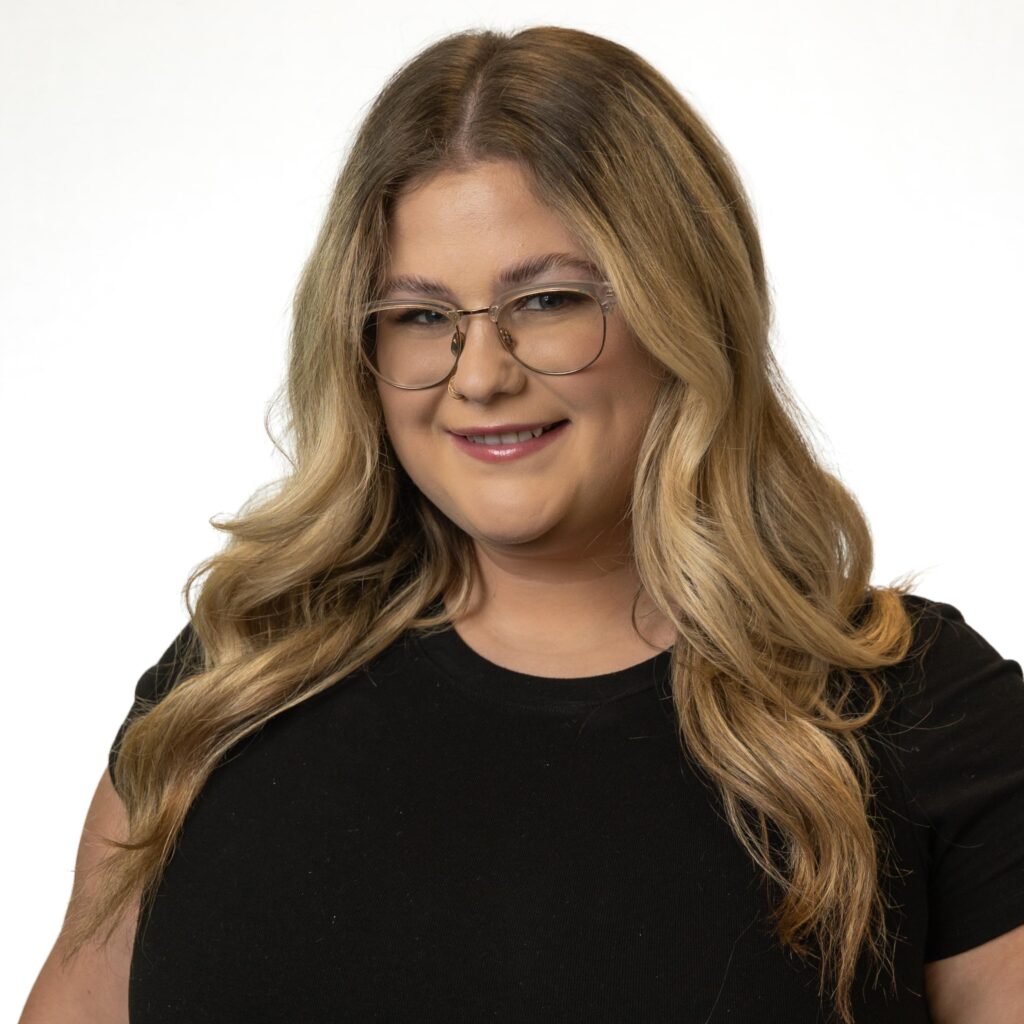 Karla English