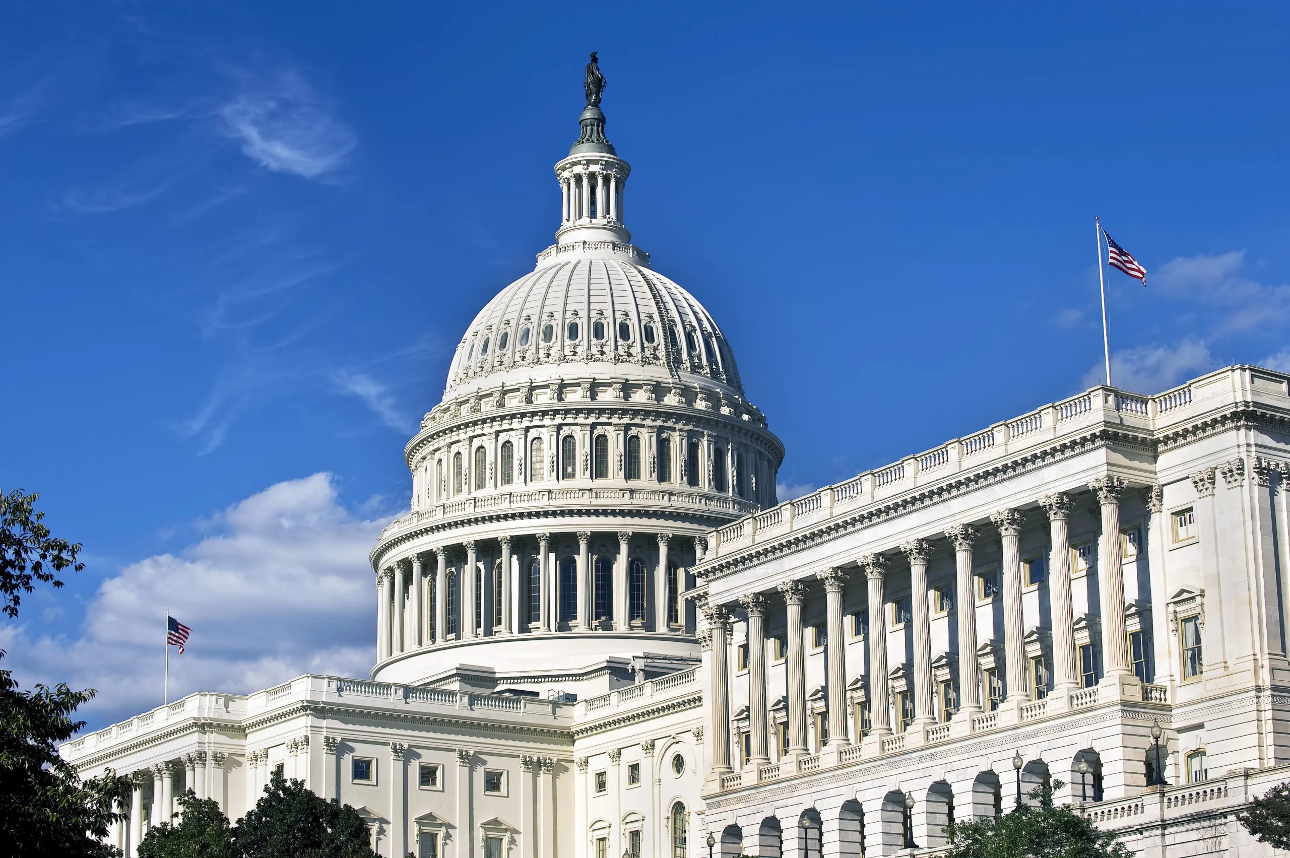 us-capitol-building-during-government-shutdown